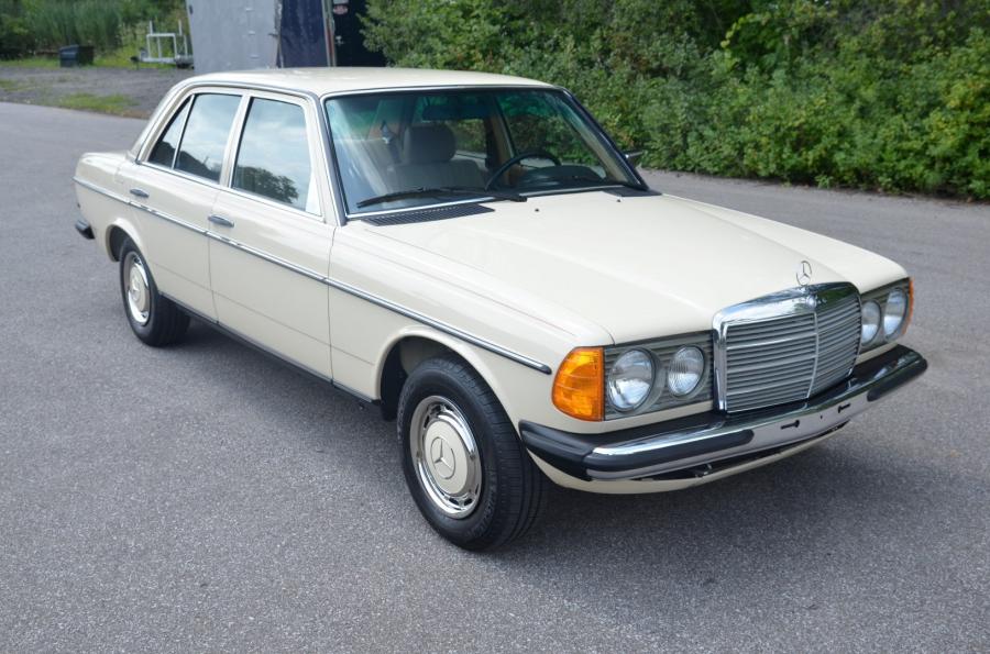  Mercedes-Benz 240 D (Bm.123.123) 1983 года  (EU) (фото 19 из 80)